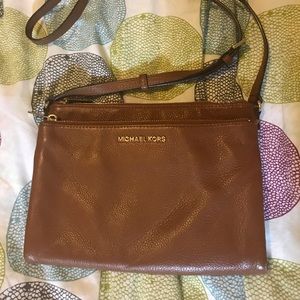 Michael kors cross body bag